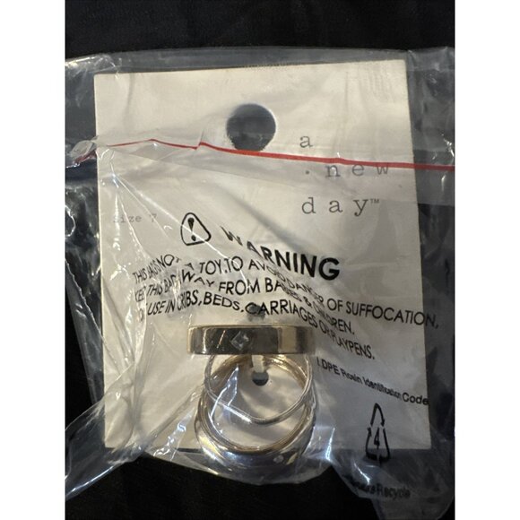 A NEW DAY SET OF 5 BAND GOLD SILVER TONE CZ CRYSTAL SIZE 7 WOMENS RINGS - Picture 7 of 7